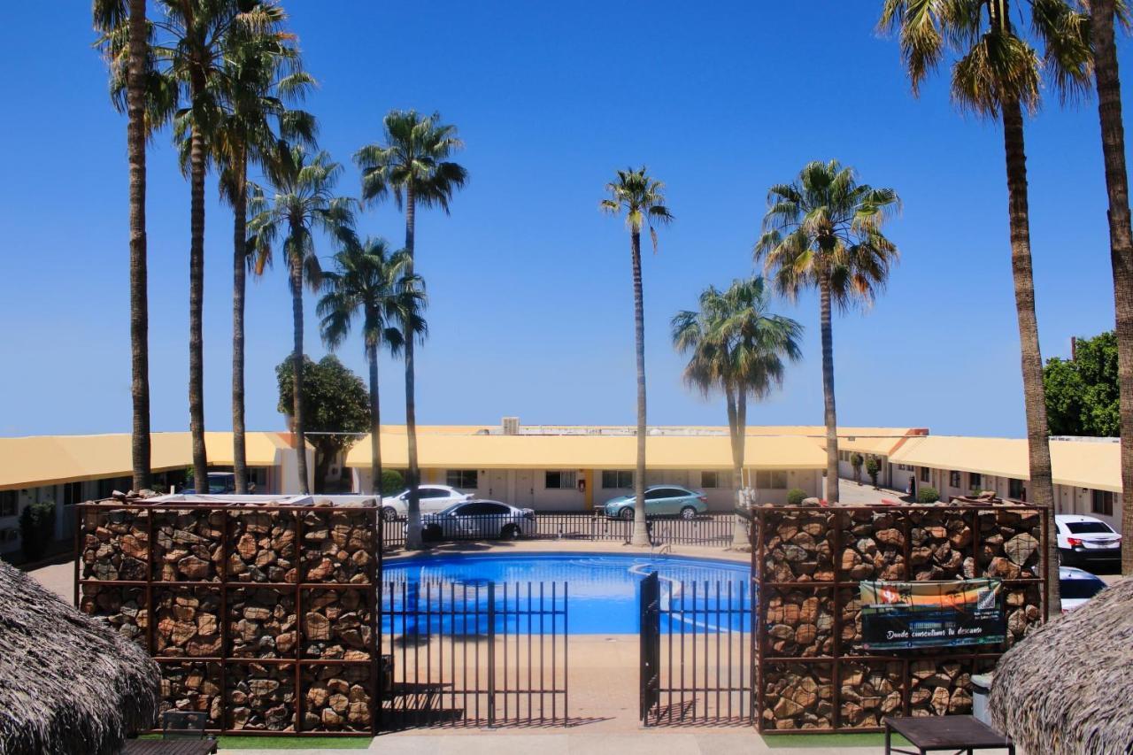 Hotel Posada Del Desierto Heroica Caborca Kültér fotó